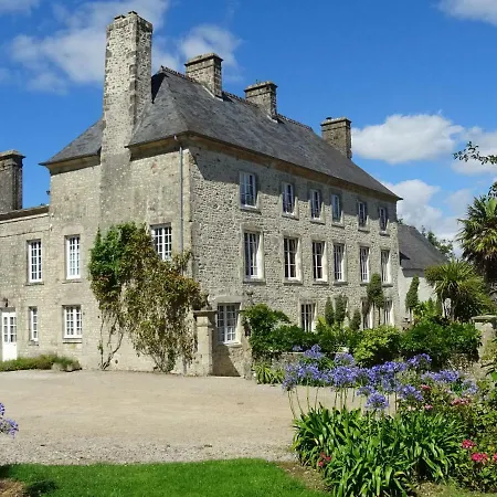 Villa Le Manoir De Savigny
