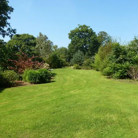 Le Manoir De Savigny
