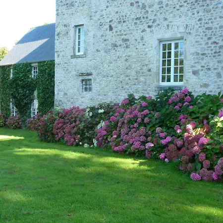 Villa Le Manoir De Savigny *