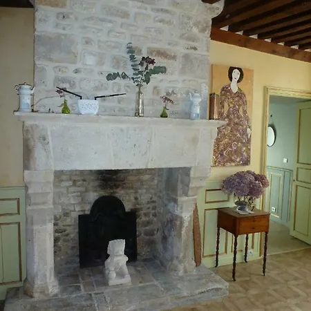 Le Manoir De Savigny Valognes